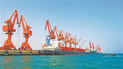 说明: 铁山港区公用码头 图源：北海市铁山港区招商促进局.jpg